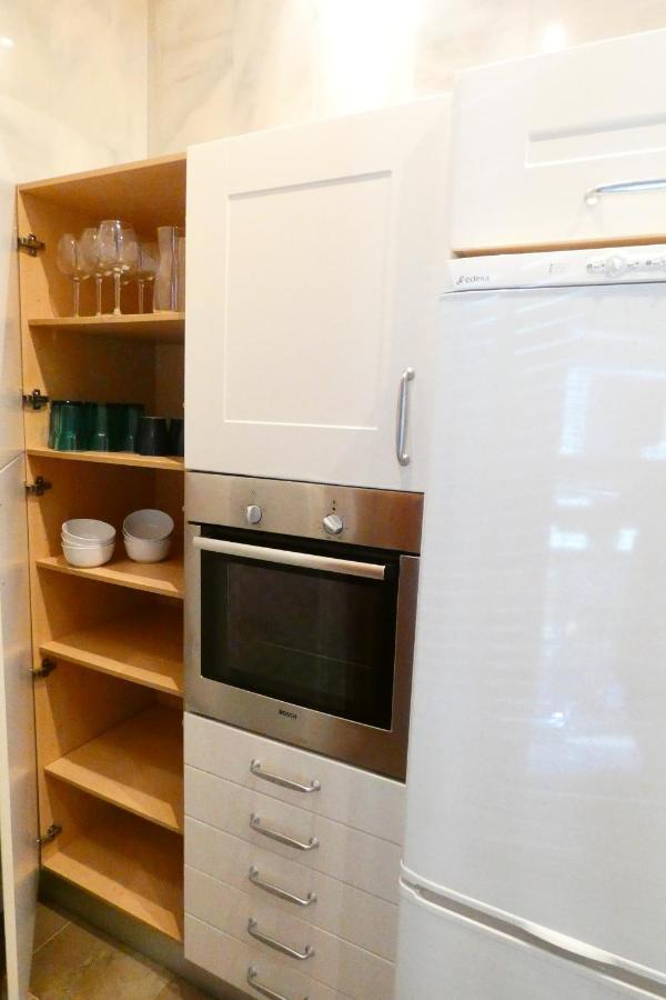 Homeyseville-Luxury Apartment Arenal 6 Pax, Parking Optional מראה חיצוני תמונה