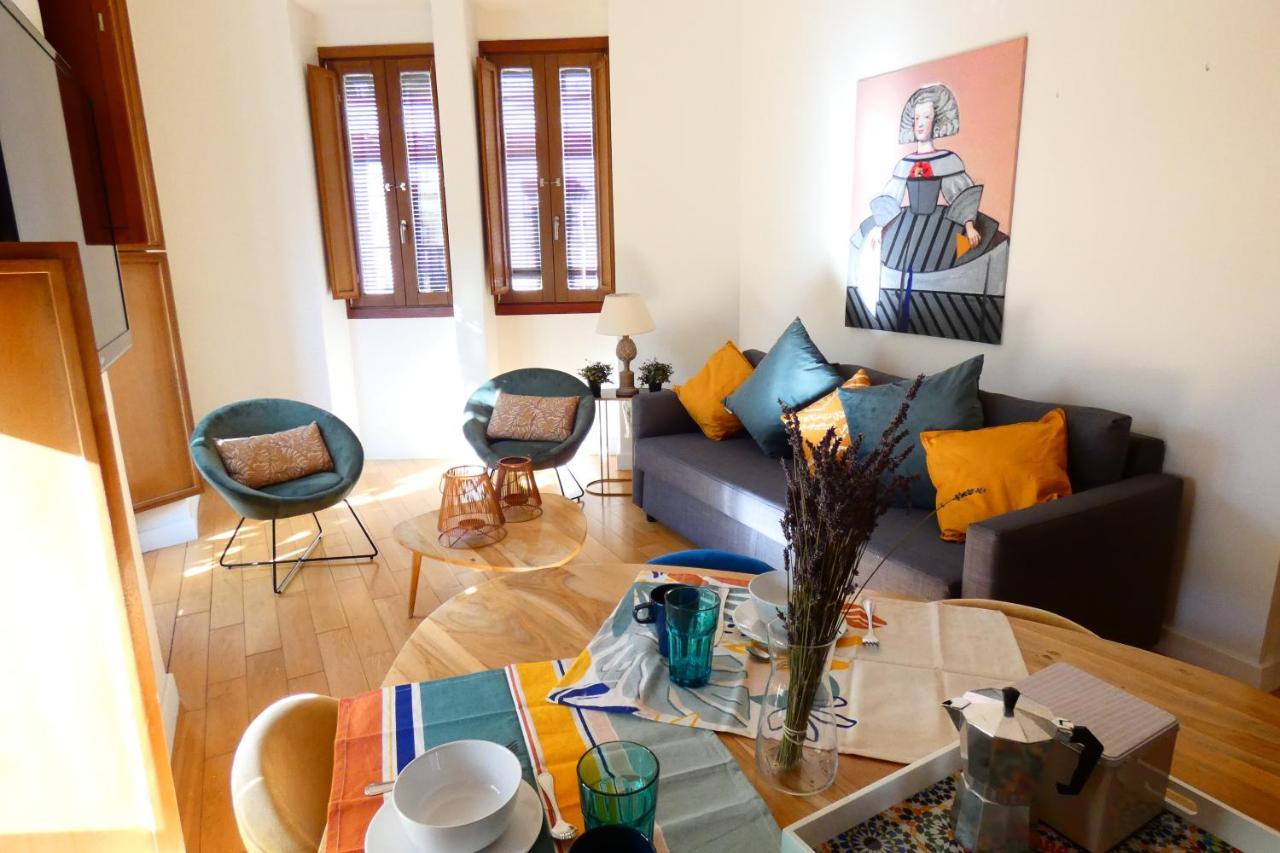 Homeyseville-Luxury Apartment Arenal 6 Pax, Parking Optional מראה חיצוני תמונה