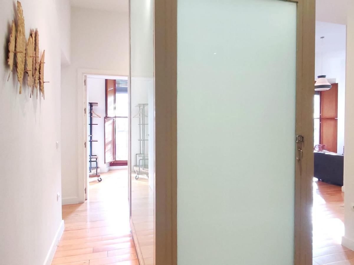 Homeyseville-Luxury Apartment Arenal 6 Pax, Parking Optional מראה חיצוני תמונה