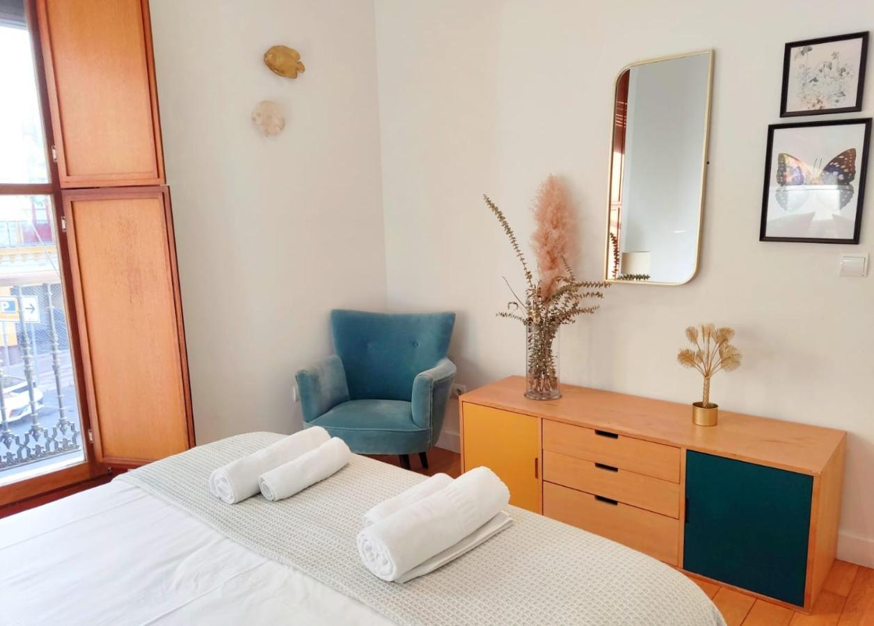Homeyseville-Luxury Apartment Arenal 6 Pax, Parking Optional מראה חיצוני תמונה
