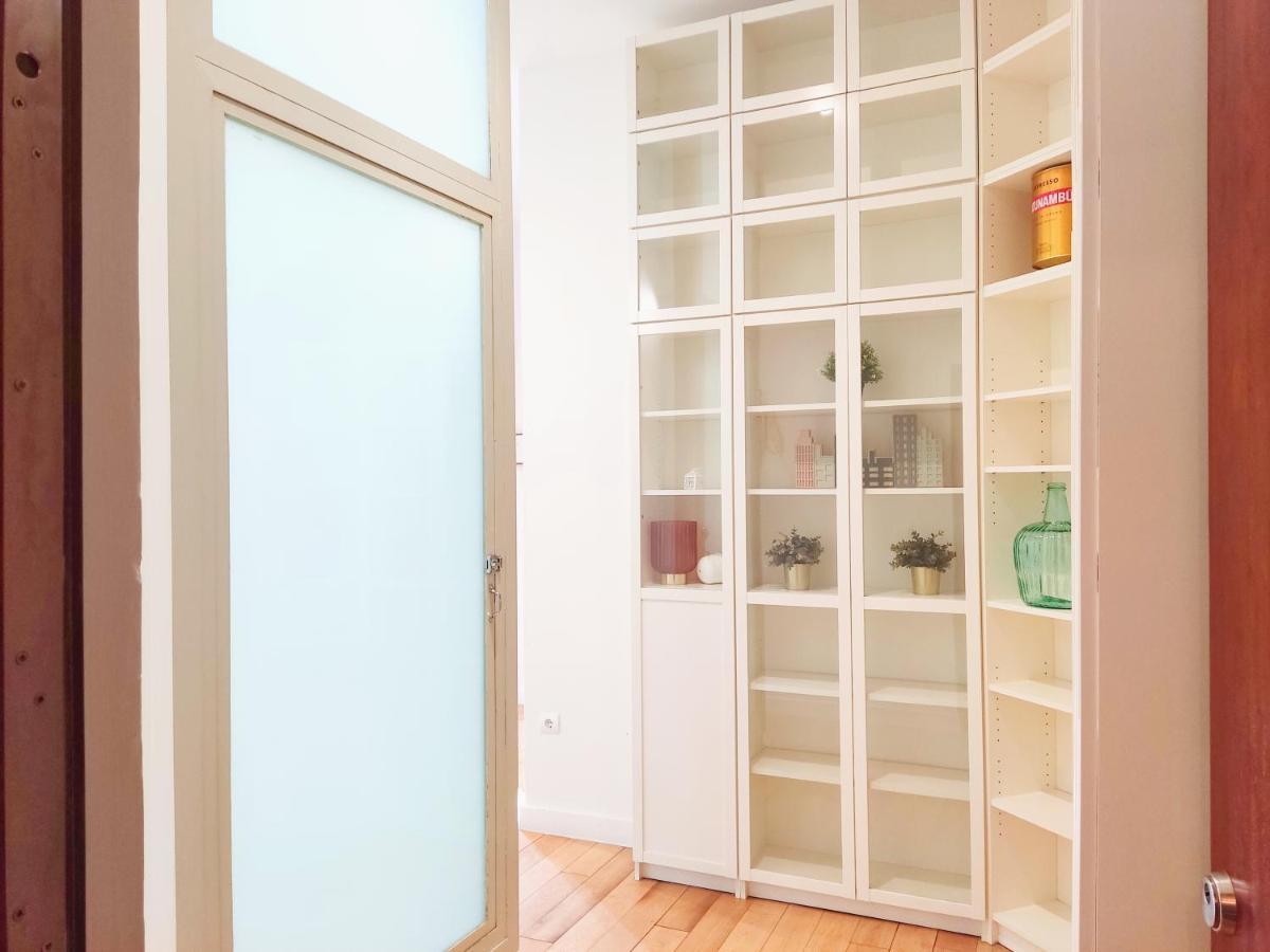 Homeyseville-Luxury Apartment Arenal 6 Pax, Parking Optional מראה חיצוני תמונה